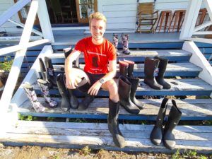 Read more about the article Melanoma survivor to farmers: ‘Ditch the stubbies’