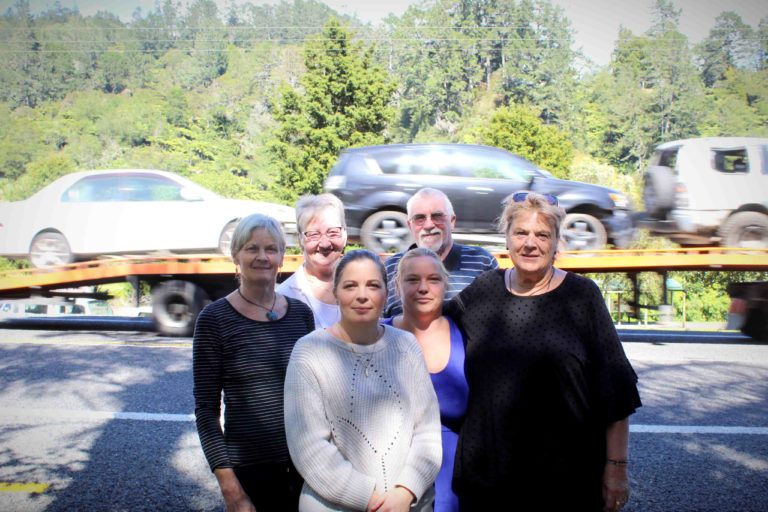 Read more about the article Gorge residents take road safety into own hands