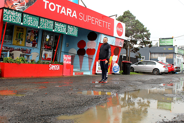 You are currently viewing Pothole repair stand off puts public at risk