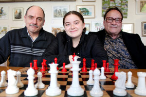 Read more about the article New competition calls for chess junkies