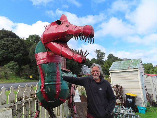 Read more about the article Metal artist inspired by new home town