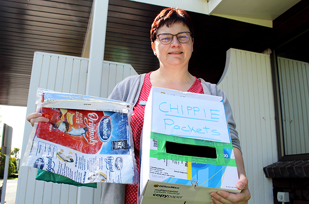 You are currently viewing Recycled chip packets to keep homeless warm