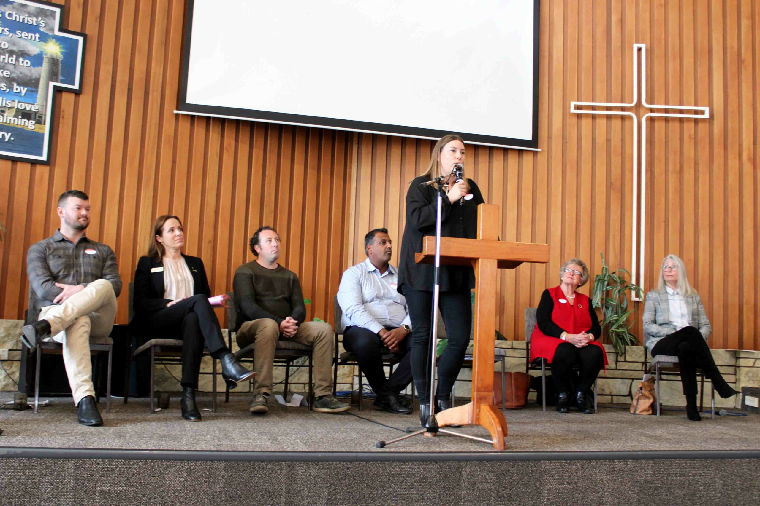 You are currently viewing Waihī meets its council candidates