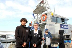Read more about the article Police vessel Deodar III stops in Thames