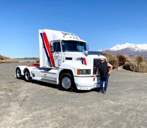 Read more about the article Paeroa trucker’s life on the road