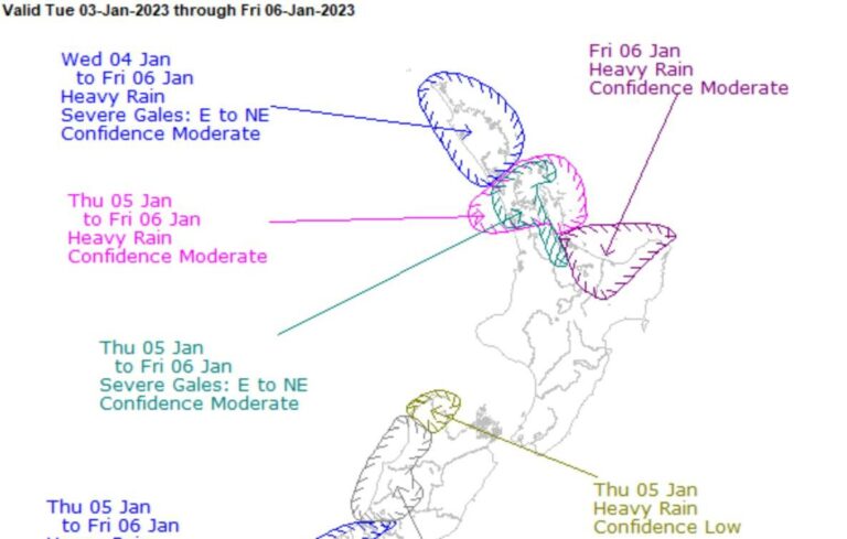 Read more about the article Heavy rain and wind warnings for Coromandel