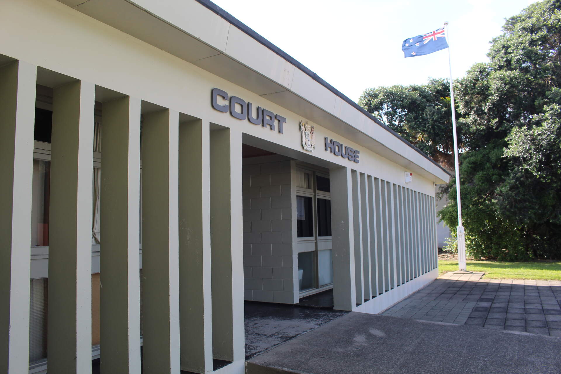 You are currently viewing Paper system a possible cause of sentencing delay