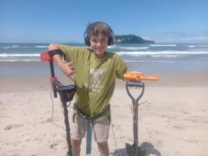 Read more about the article Young metal detectorist unearths treasures