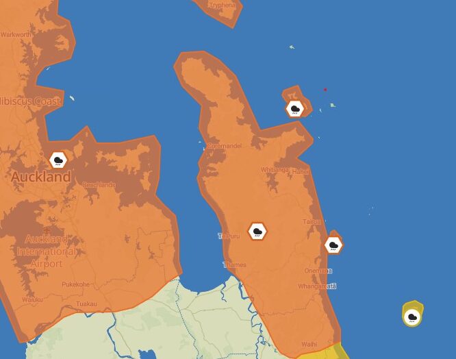 You are currently viewing Heavy rain warning for Coromandel