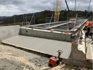 Read more about the article First SH25A bridge deck panels lifted into place before work halted due to bad weather