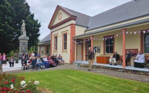 Read more about the article Coromandel Town landmark celebrated in style