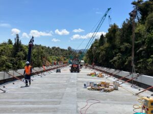 Read more about the article SH25A bridge barriers near completion