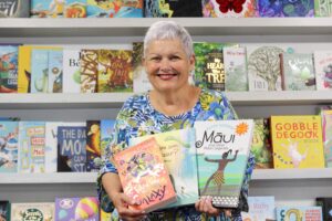 Read more about the article ‘Be a book Santa’ for local tamariki