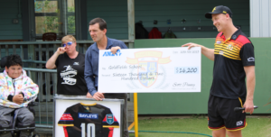 Read more about the article Swamp Foxes donate $16k to Goldfields School