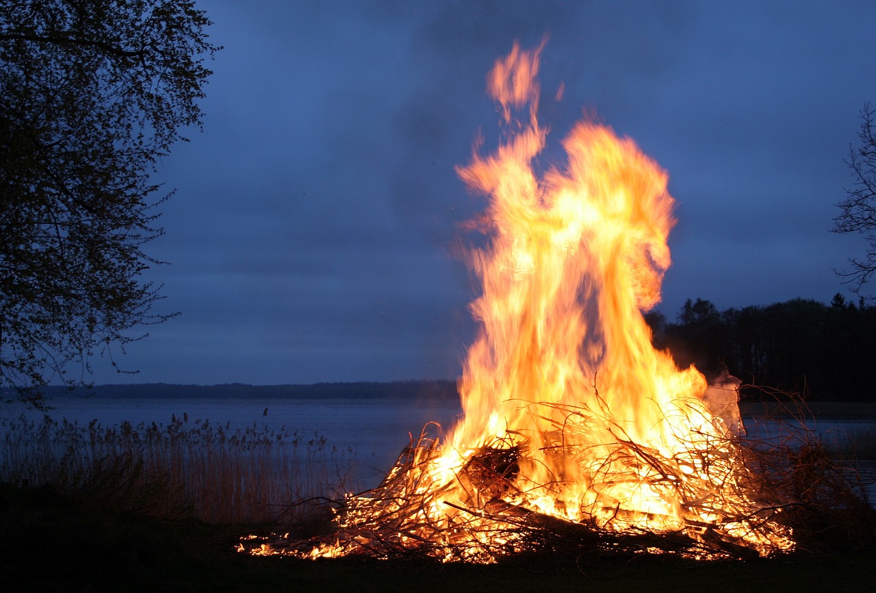 You are currently viewing Thames Coromandel and North Waikato move to a restricted fire season