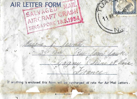 You are currently viewing Pen pal letter survives fatal plane craft