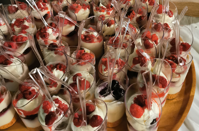 Read more about the article Raspberry, white chocolate cheesecake