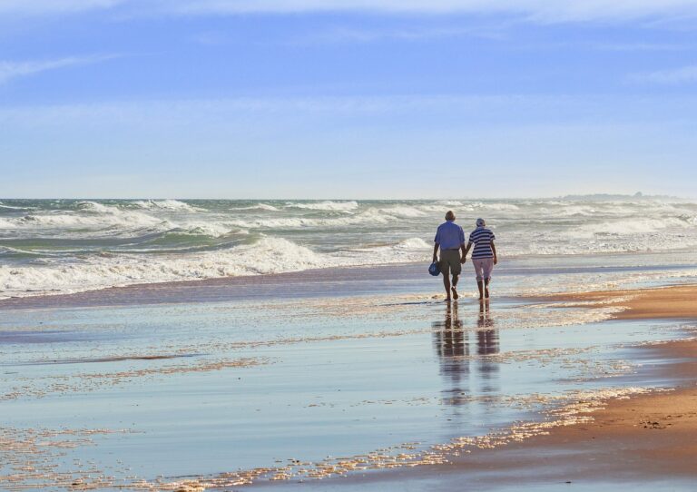 Read more about the article Tips to connect and enjoy your golden years