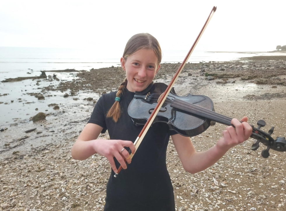 You are currently viewing Thames High muso leads in the arts