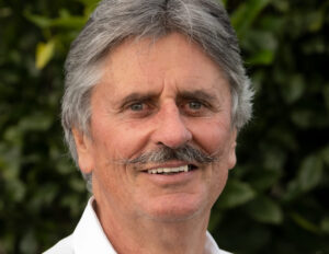 Read more about the article ‘Frank, blunt, honest’ Hart restands for mayor