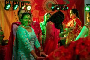Read more about the article Festival colours Thames with joy