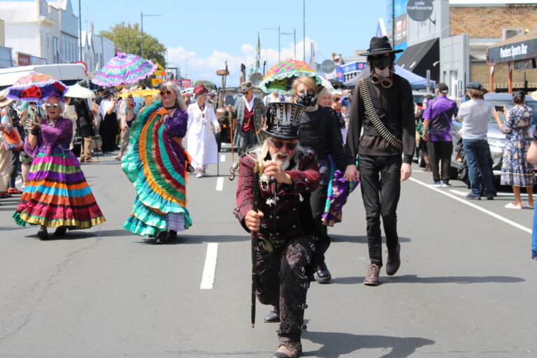 Read more about the article Strike a pose