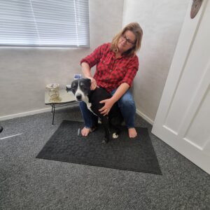 Read more about the article Contact care: A gentle approach