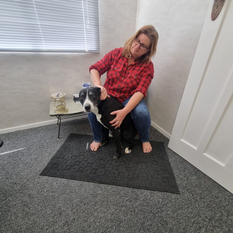 Read more about the article Contact care: A gentle approach