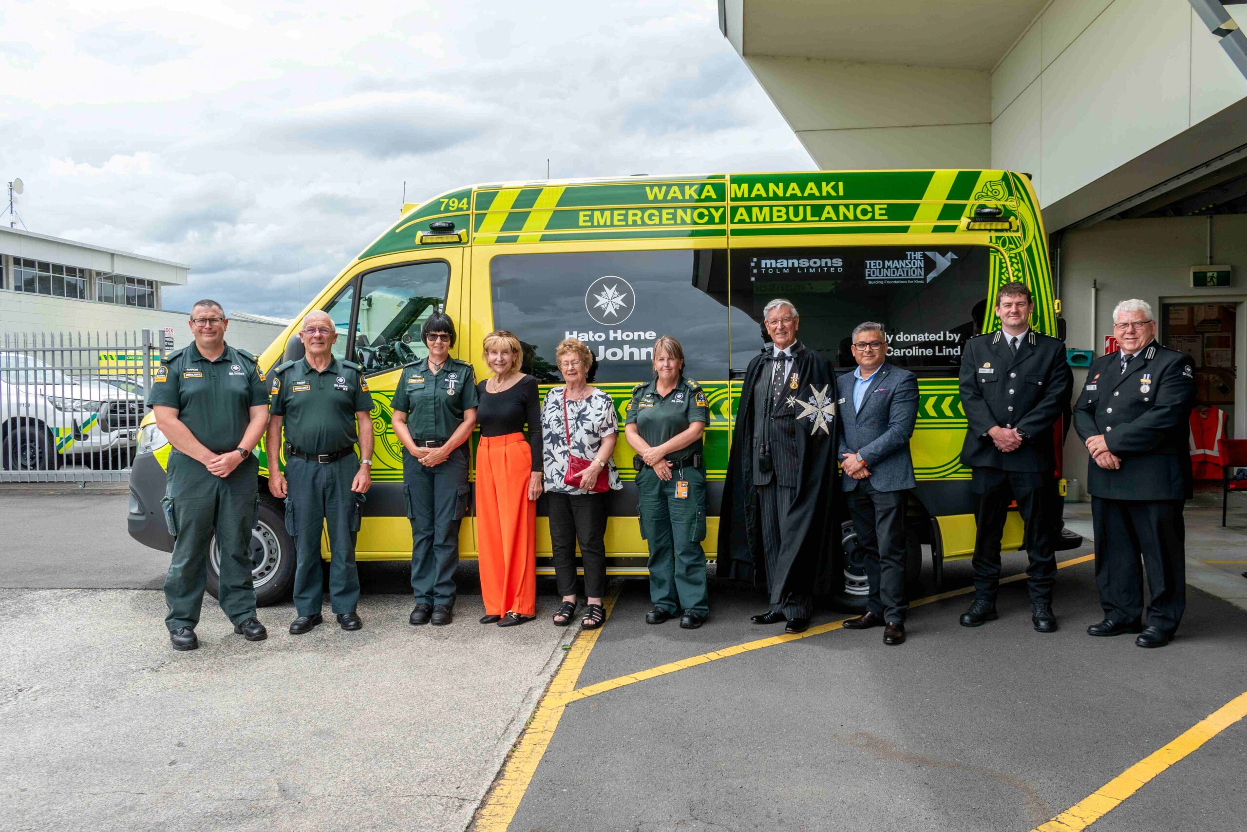 You are currently viewing New ambulance for Paeroa station