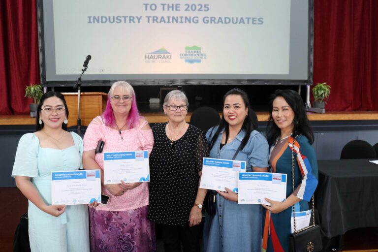 Read more about the article Graduates celebrated