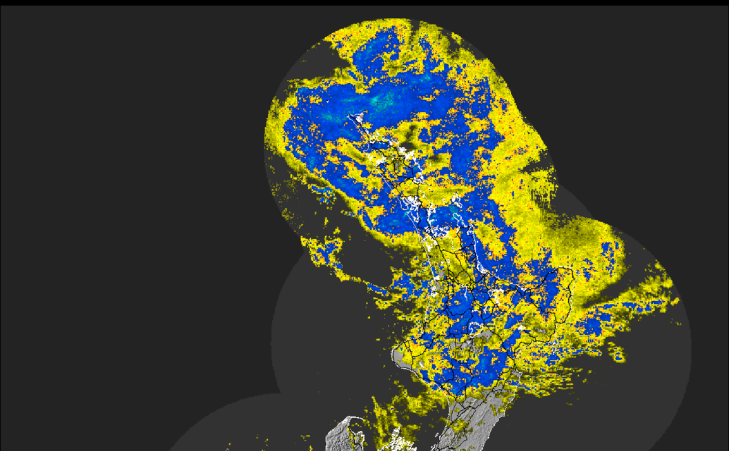 You are currently viewing Heavy rain batters Coromandel, flooding cuts off Whitianga