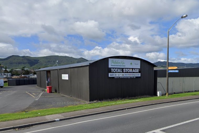 Read more about the article Cyclone Vaianu decimates social supermarket