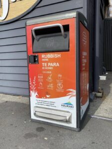Read more about the article New Hauraki litter bins to save $108k in costs