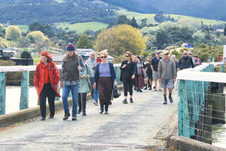 Read more about the article 100 years for Kōpū Bridge